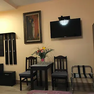 https://grochowska-289-by-homeprime.warsawhotelspoland.com